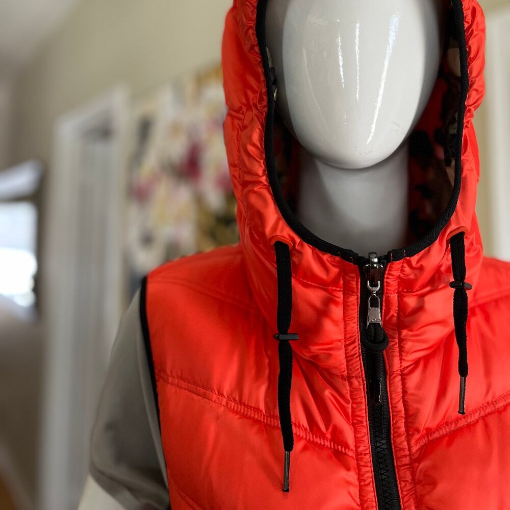 Marc Cain Reversible Down Vest - size N4 / Medium